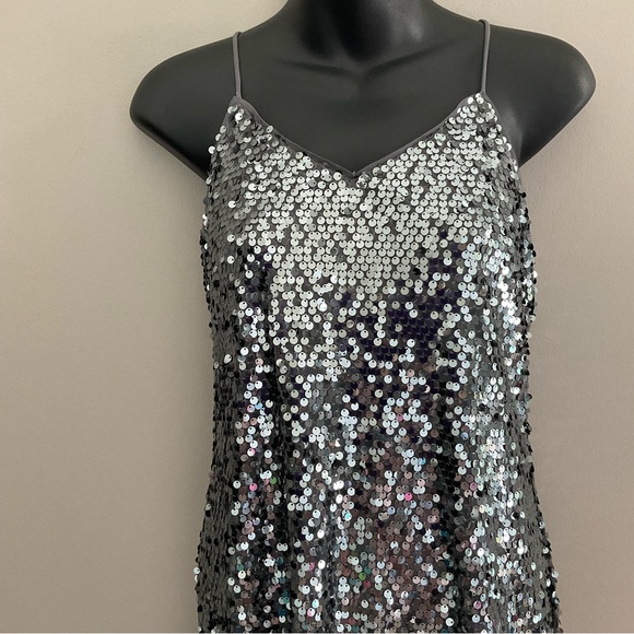 Express EUC Sequin Mini Dress. Size XS. - Picture 4 of 8